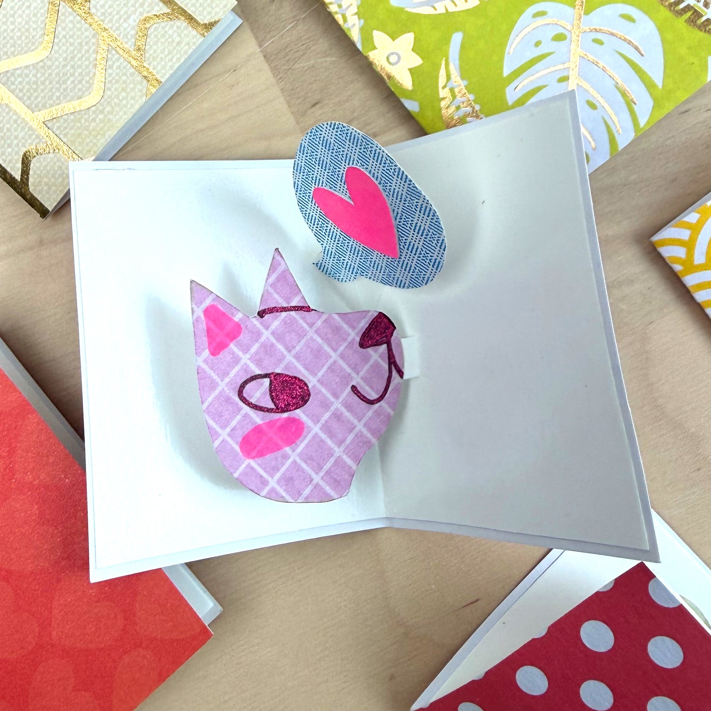 Mini puppy love pop-up card